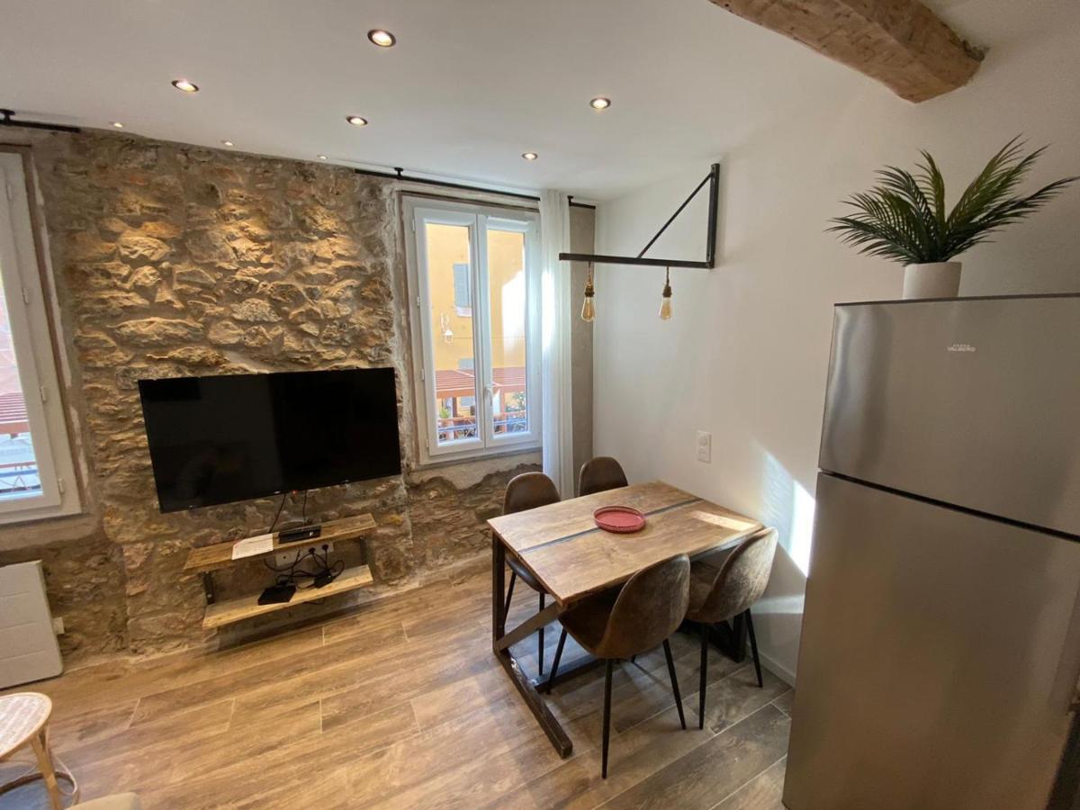 Charmant Appartement Quartier Opera Тулон Екстериор снимка